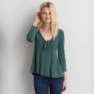 American Eagle Soft & Sexy Tie Front Keyhole Top